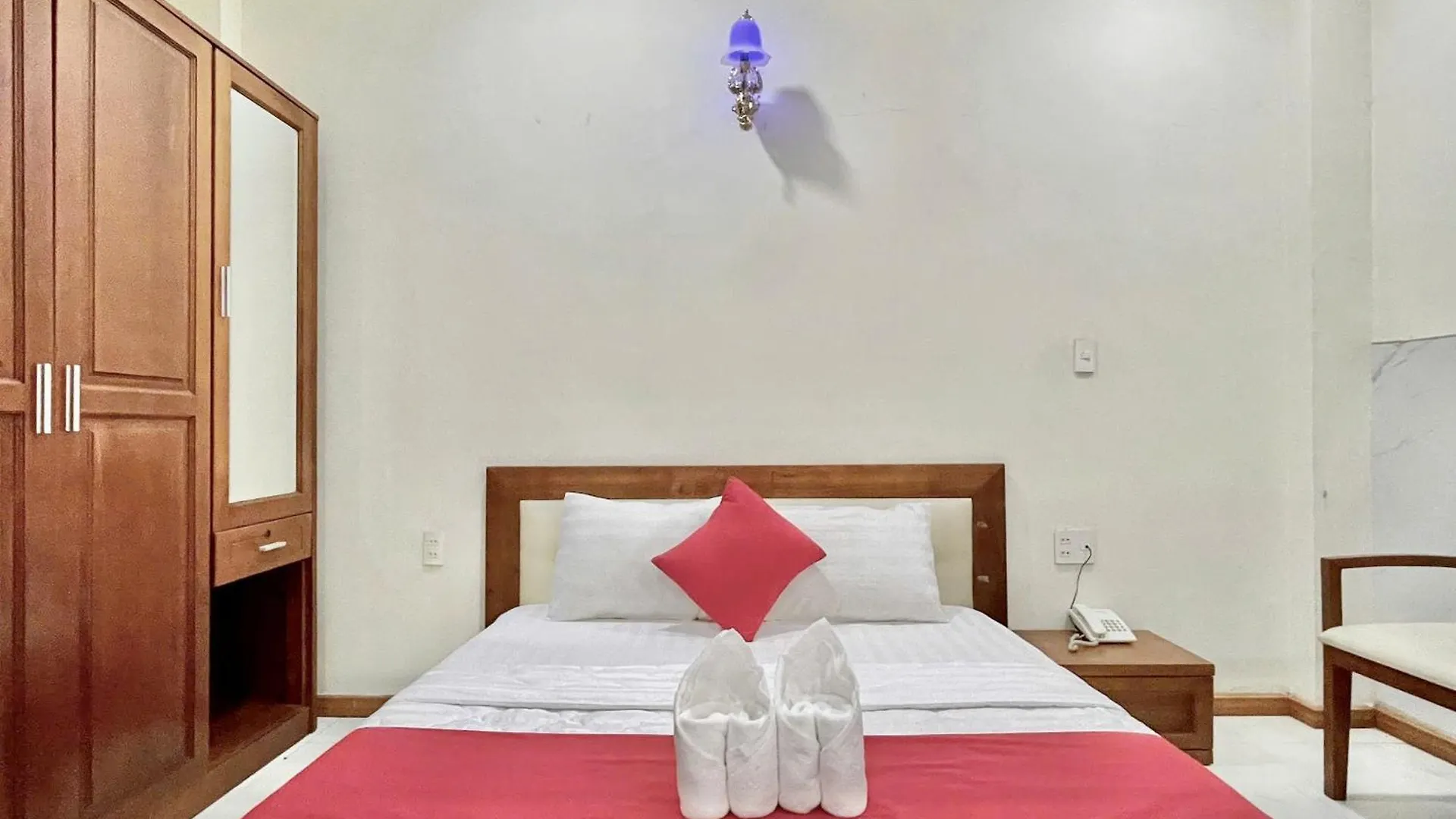 Nhu Y Hotel Ho Chi Minh City Vietnam